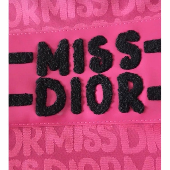 Miss Dior Beauty Tote  GWP/VIP Limited Edition Fuchsia